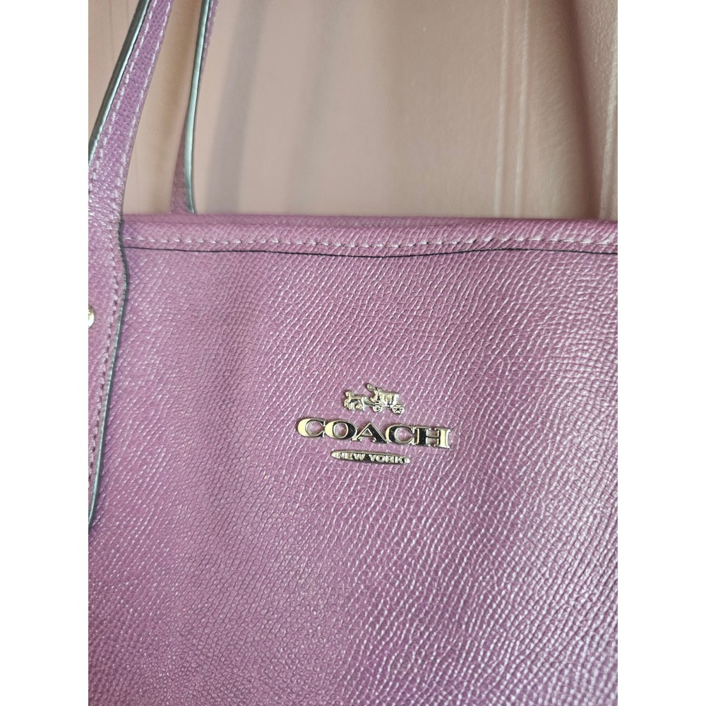 Coach City Tote in Crossgrain Leather Purple F57522 Handbag Shoulder Bag - Picture 2 of 12